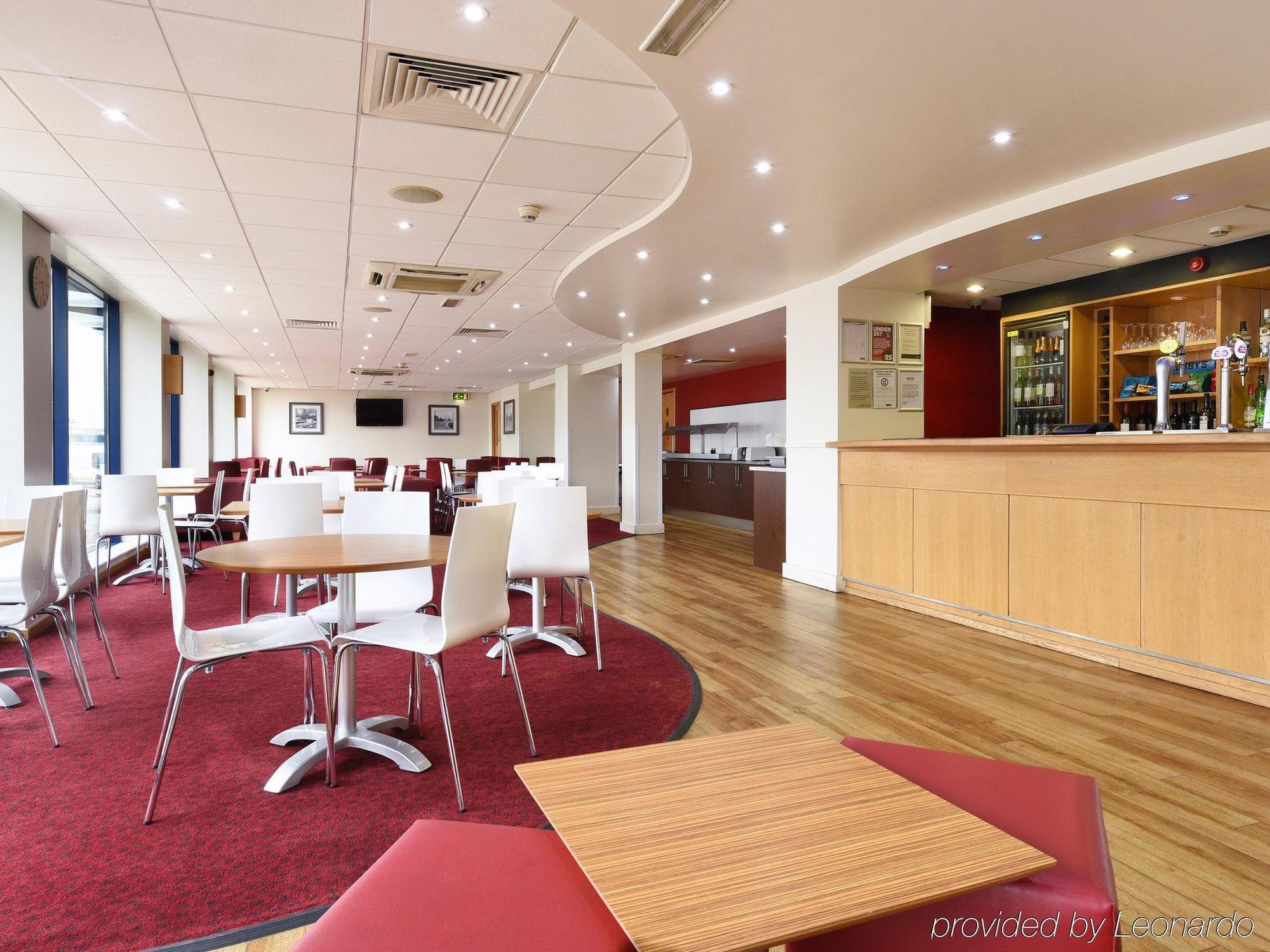 Travelodge London City Airport المظهر الخارجي الصورة